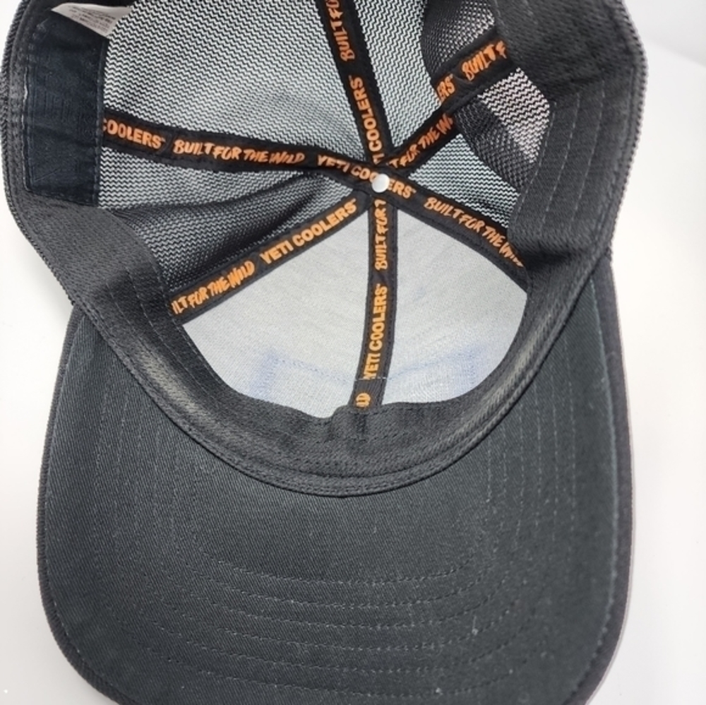Yeti Black Adjustable Baseball Hat - image 6